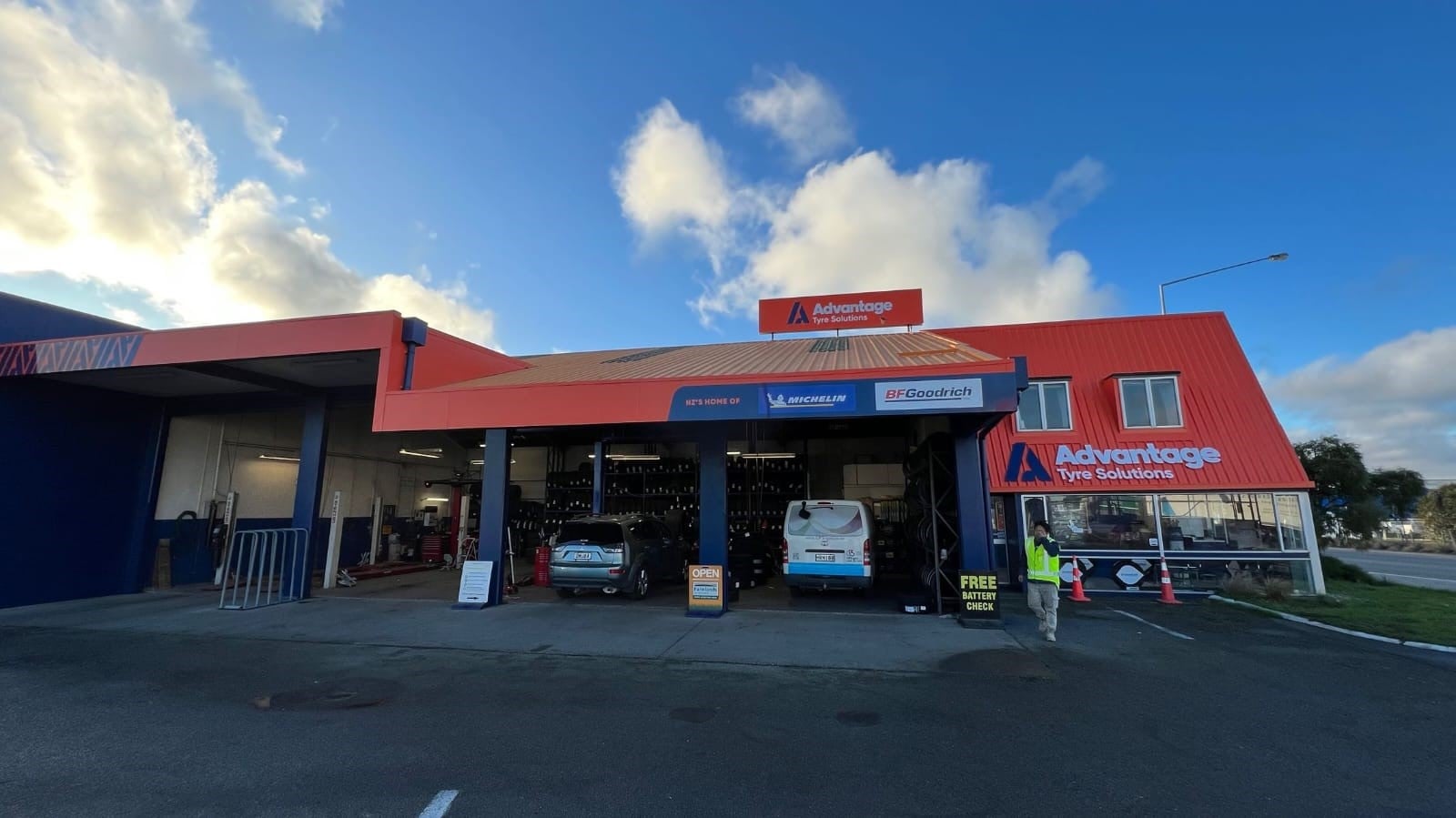 Advantage Hornby Hero