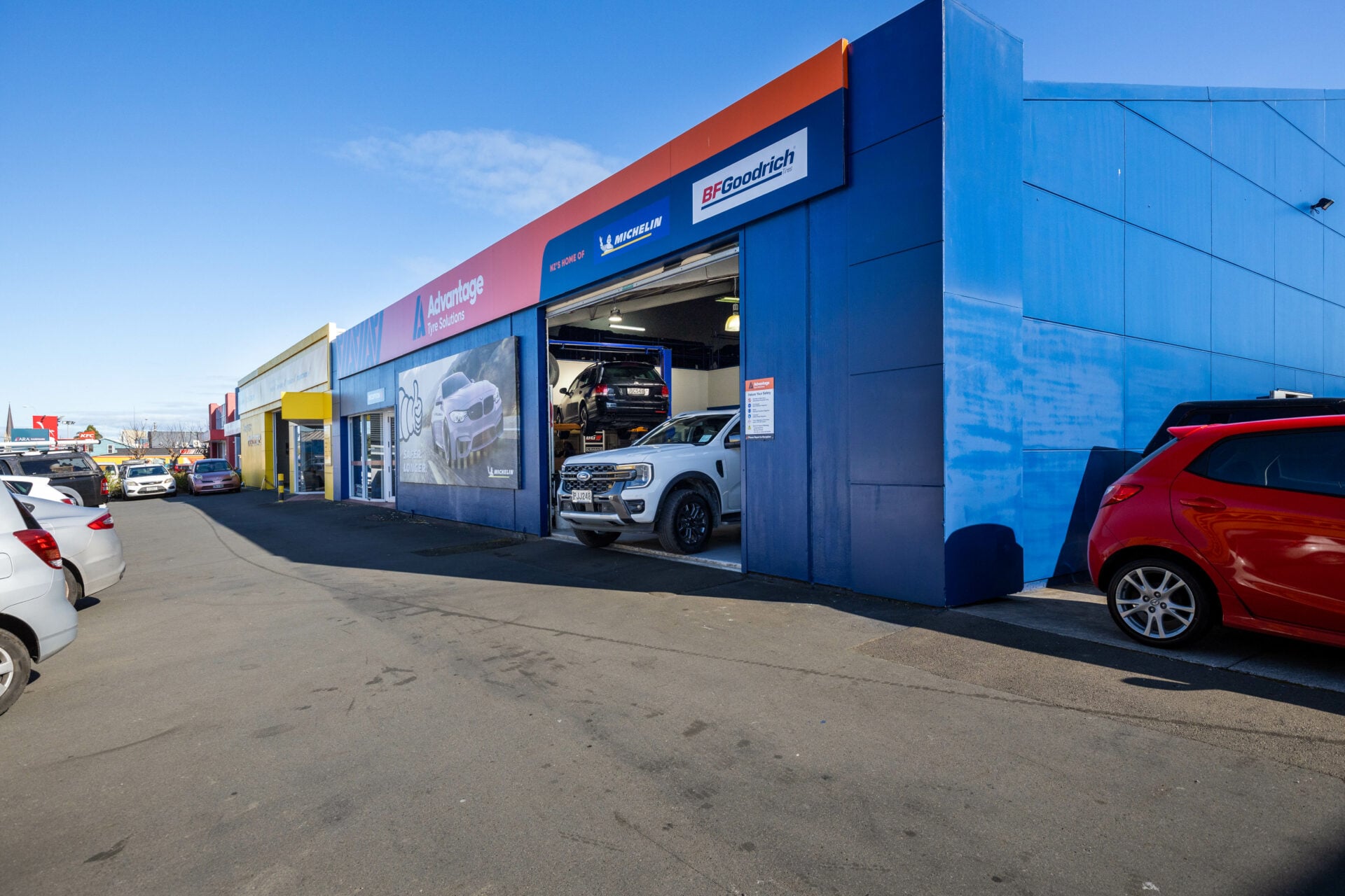 Advantage Tyres New Plymoth Hero