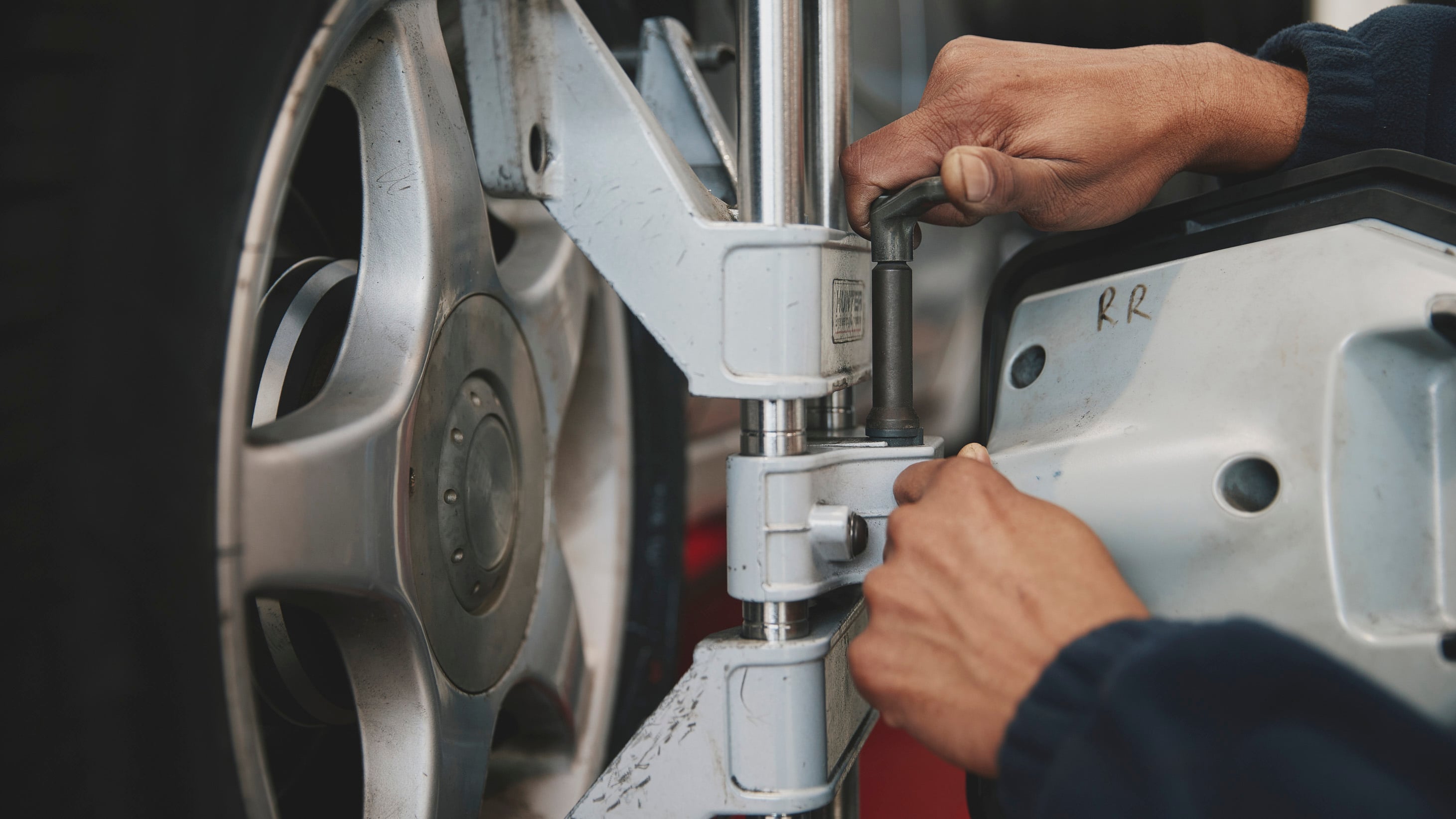 Wheel Alignment – Car