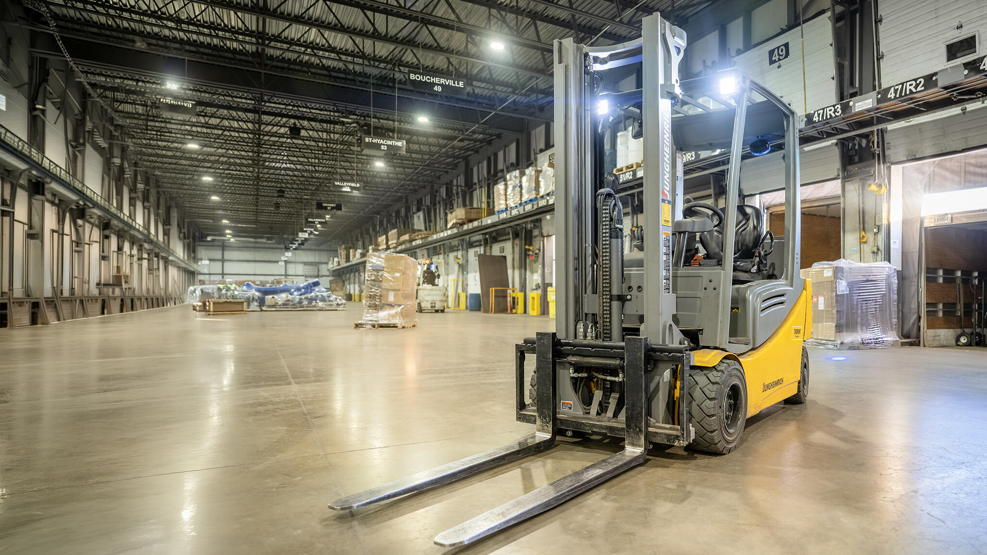 Counterbalance Forklift Tyres