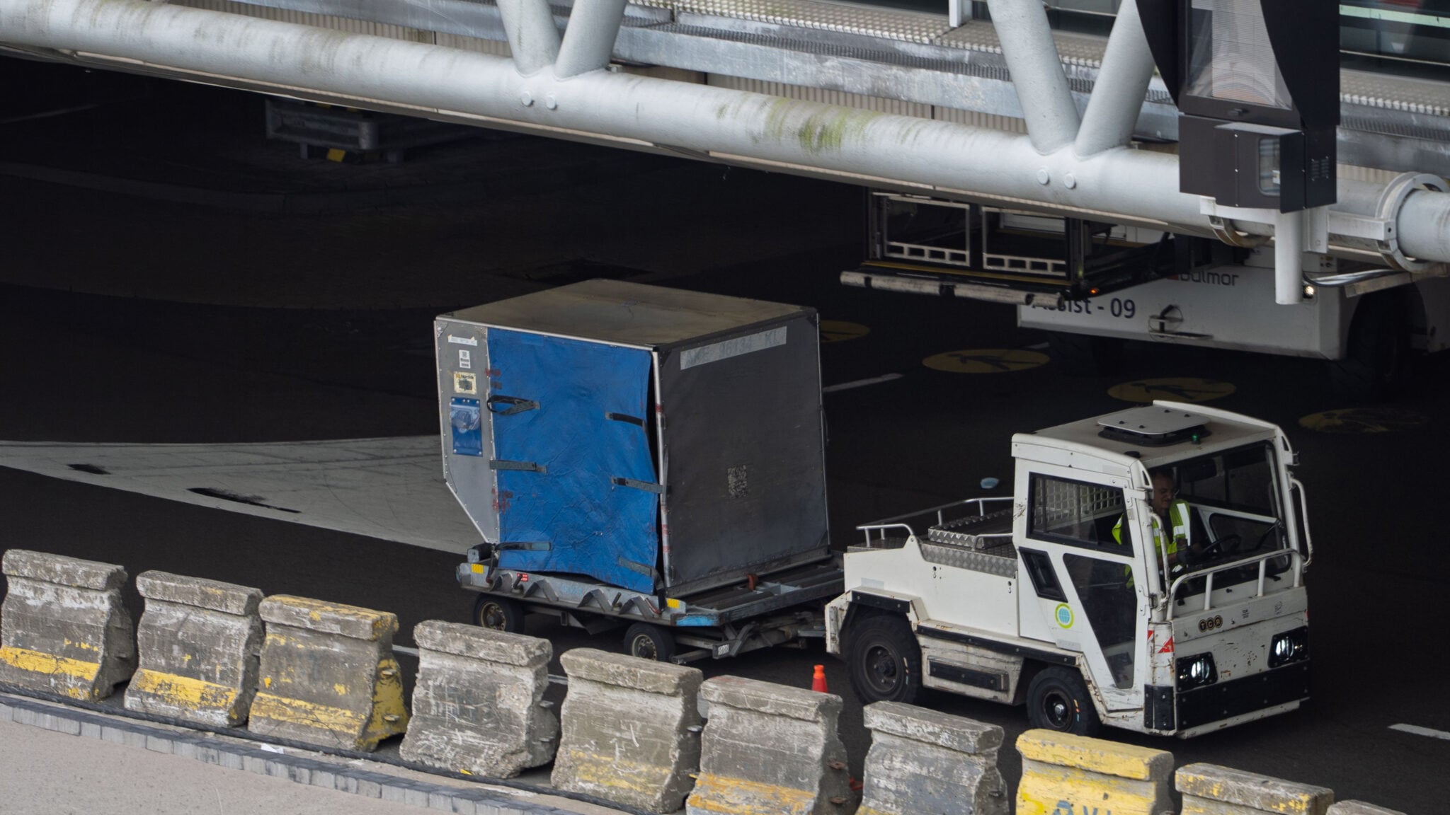Terminal Tractor Tyres